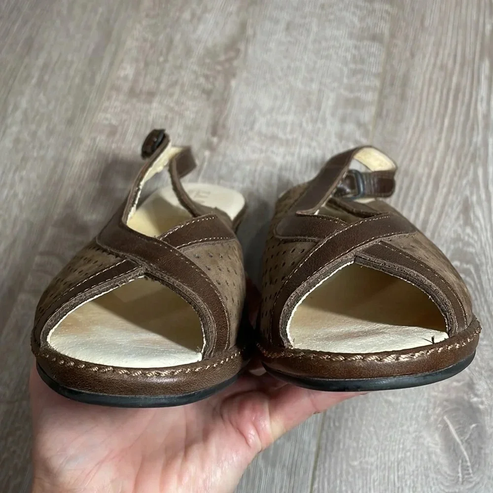 La Plume Leather Brown Slingback Wedge Open Toe Sandals 39 (9 US)